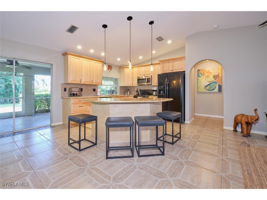 140 SE 8th Street Cape Coral FL 33990 225065007 image11