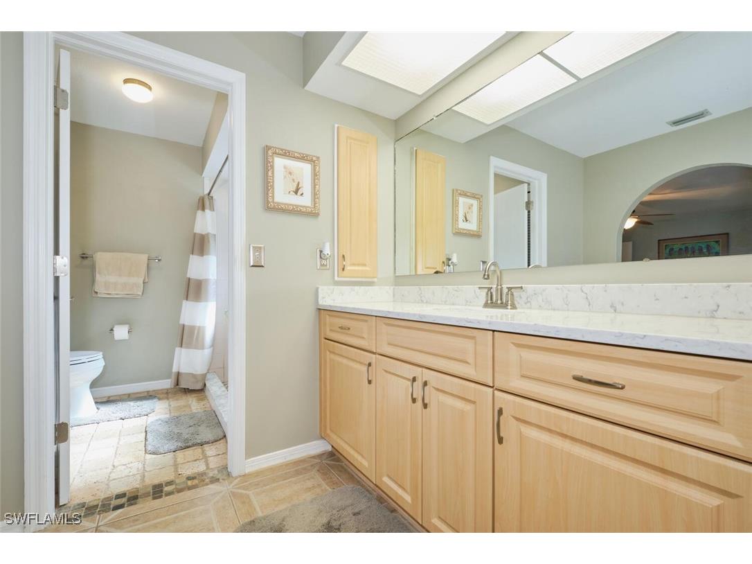 140 SE 8th Street Cape Coral FL 33990 225065007 image23