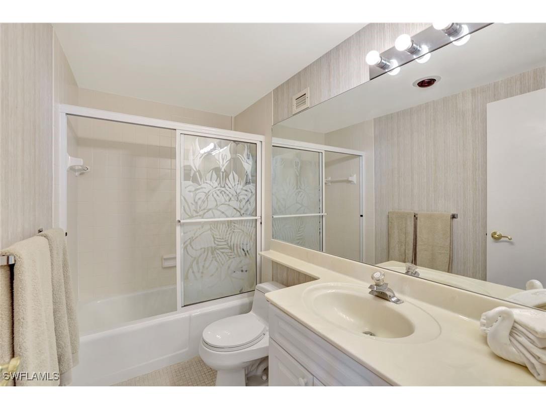 140 Seaview Court #PH 1803N Marco Island FL 34145 225076996 image21