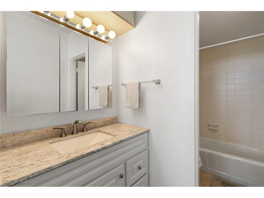 140 Seaview Court #1204S Marco Island FL 34145 225075530 image13