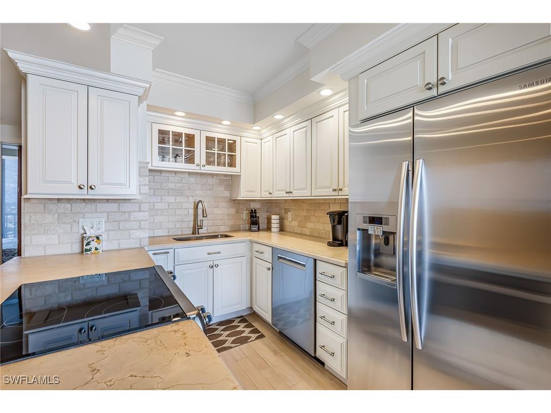 140 Seaview Court #1401-N Marco Island FL 34145 225082002 image11