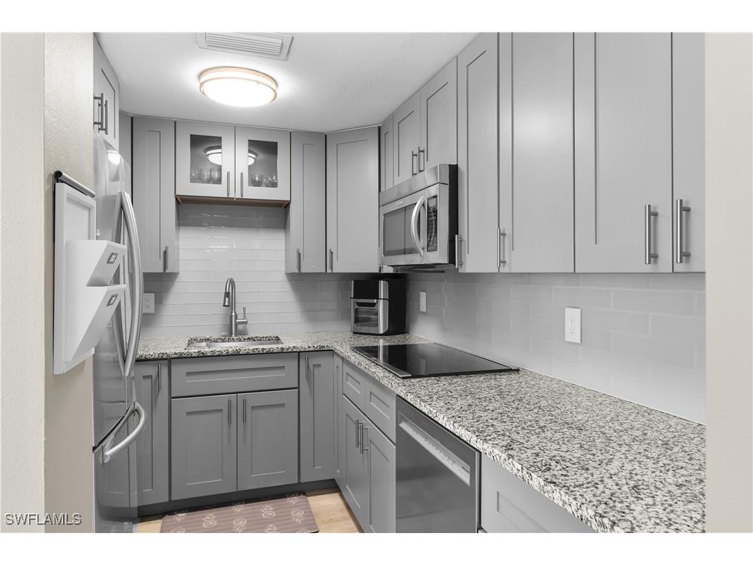 140 Seaview Court #1504N Marco Island FL 34145 225076185 image6