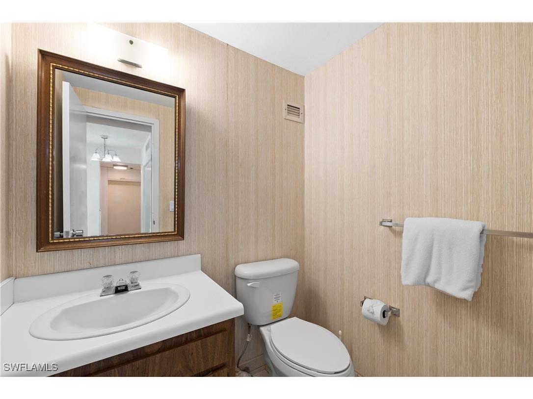 140 Seaview Court #1704S Marco Island FL 34145 226004085 image17