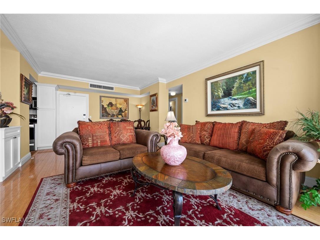 140 Seaview Court #302N Marco Island FL 34145 225020356 image13