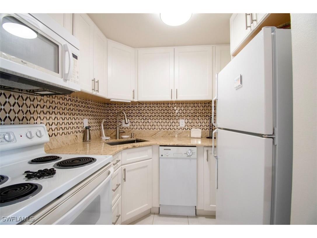 140 Seaview Court #304S Marco Island FL 34145 225082621 image14