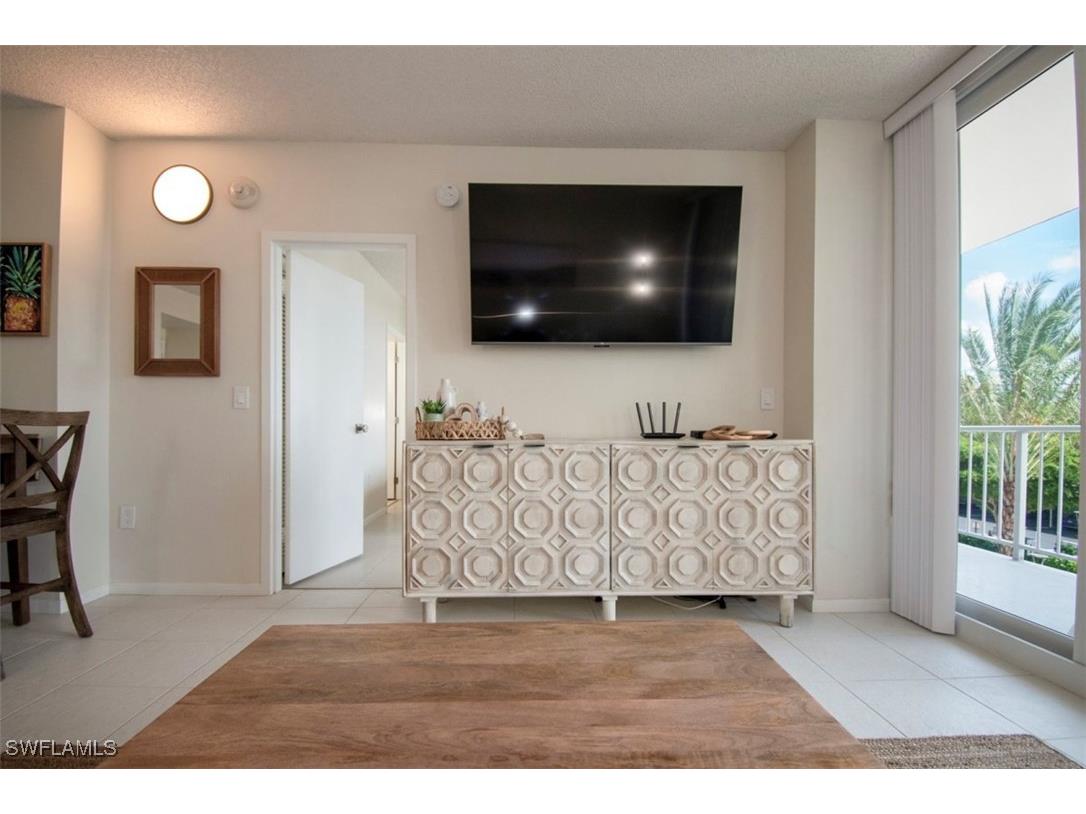 140 Seaview Court #304S Marco Island FL 34145 225082621 image7