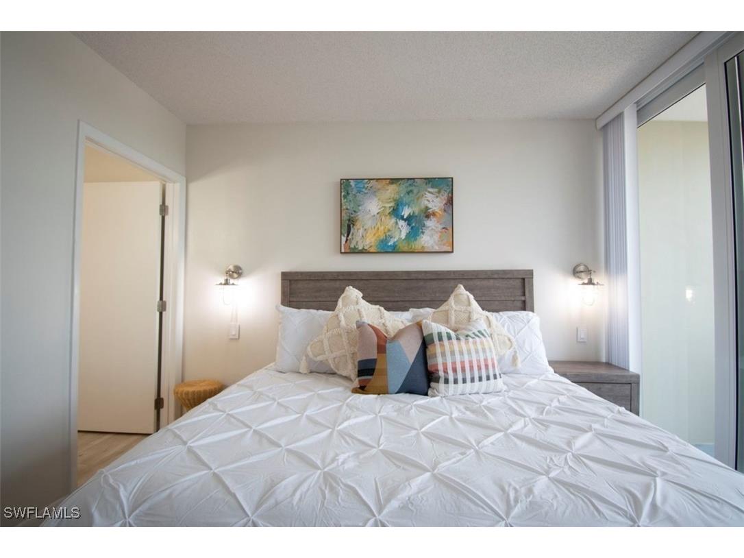 140 Seaview Court #304S Marco Island FL 34145 225082621 image9