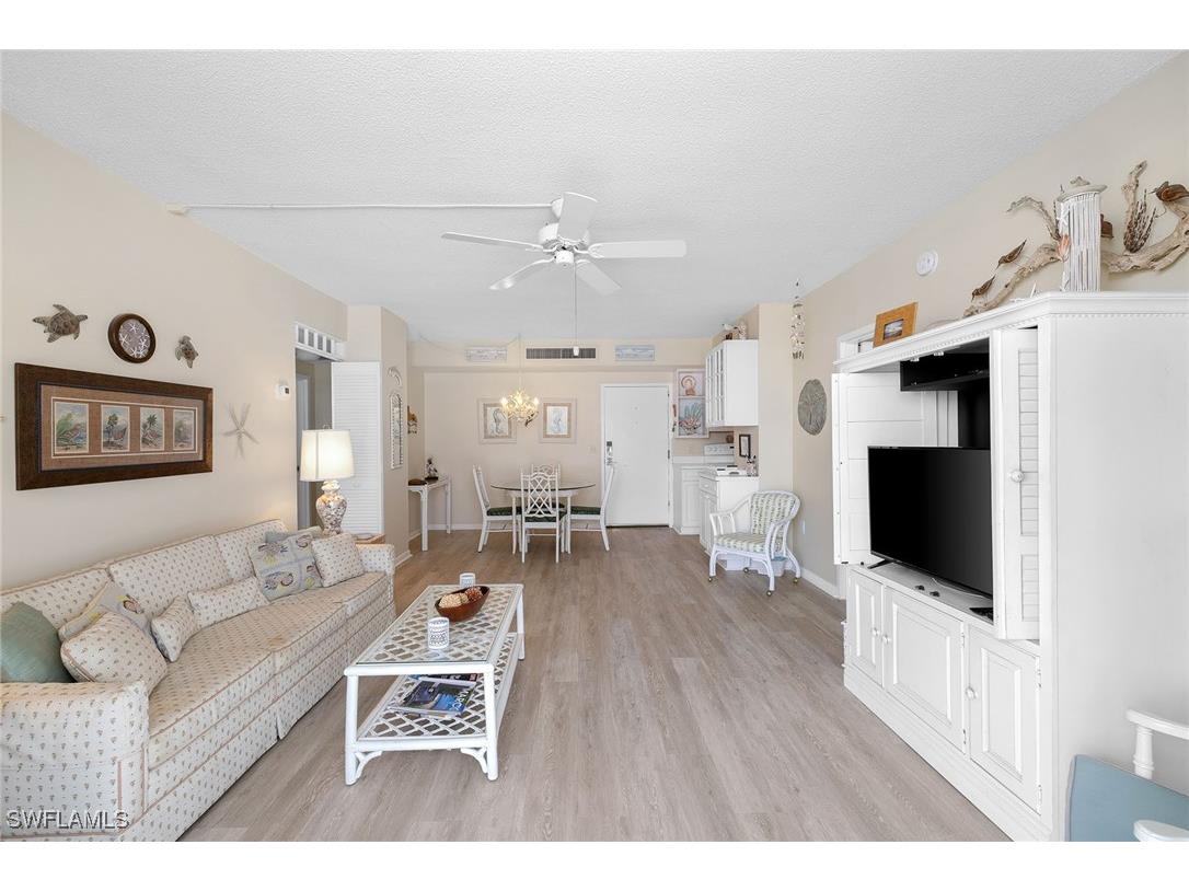 140 Seaview Court #S-902 Marco Island FL 34145 225066488 image5