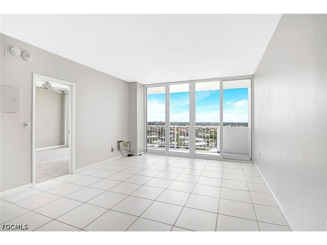 140 Seaview Ct Seaview Court #1504 Marco Island FL 34145 2026019657 image3