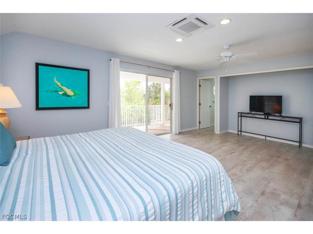  Sanibel FL 33957 2026013916 image14