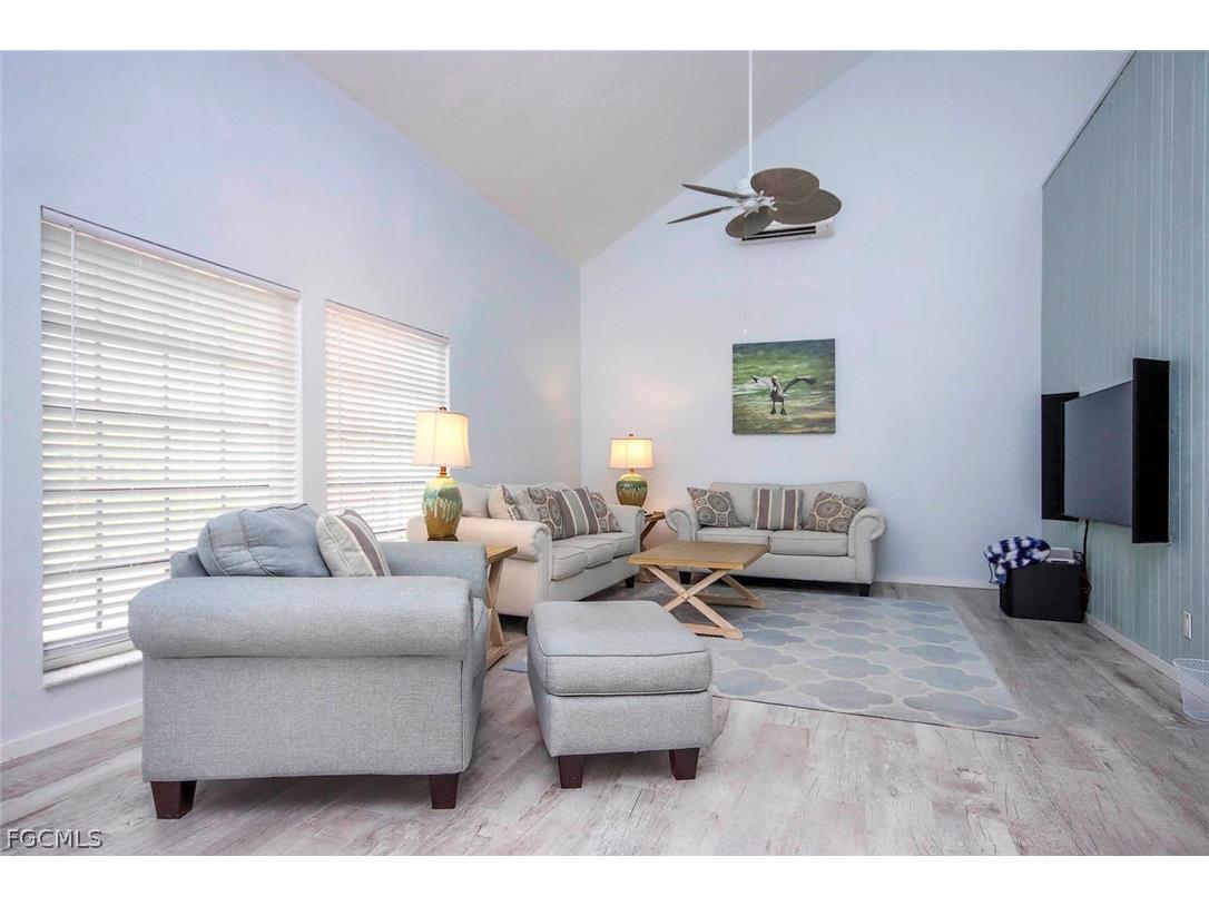  Sanibel FL 33957 2026013916 image2