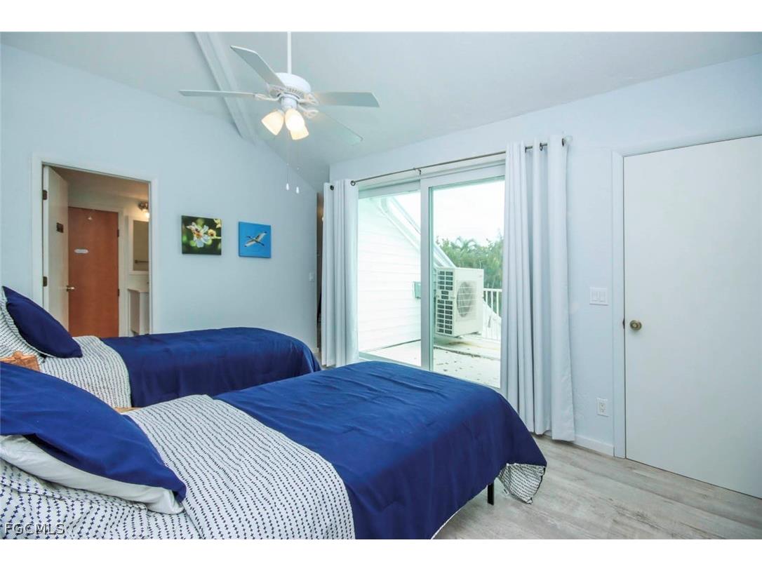  Sanibel FL 33957 2026013916 image22