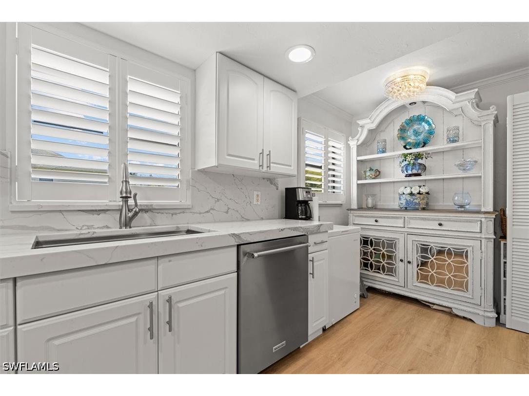 1400 Blue Point Avenue #104 Naples FL 34102 226018629 image4