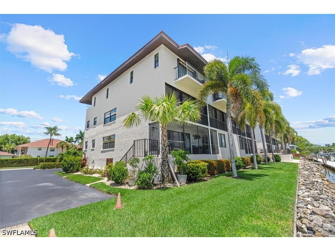 1400 Blue Point Avenue #104 Naples FL 34102 226018629 image42