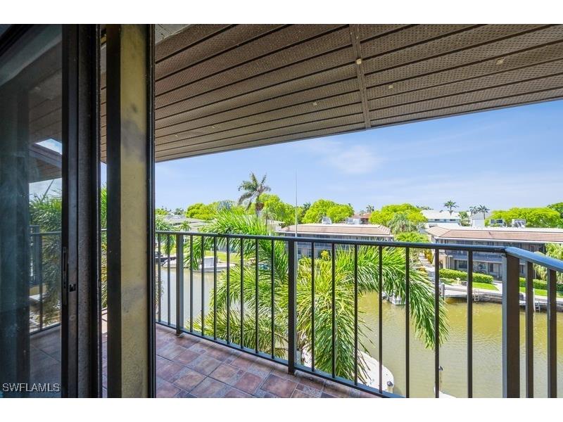 1400 Blue Point Avenue #207 Naples FL 34102 225064749 image4