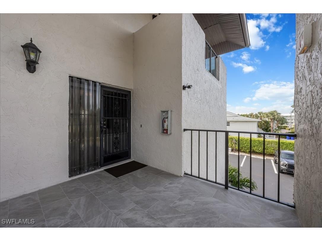 1400 Blue Point Avenue #208 Naples FL 34102 225083213 image2