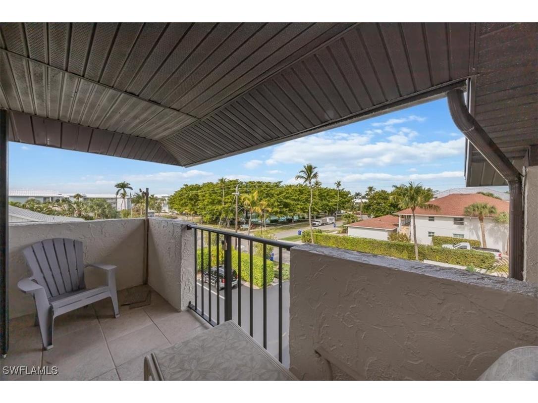 1400 Blue Point Avenue #208 Naples FL 34102 225083213 image22