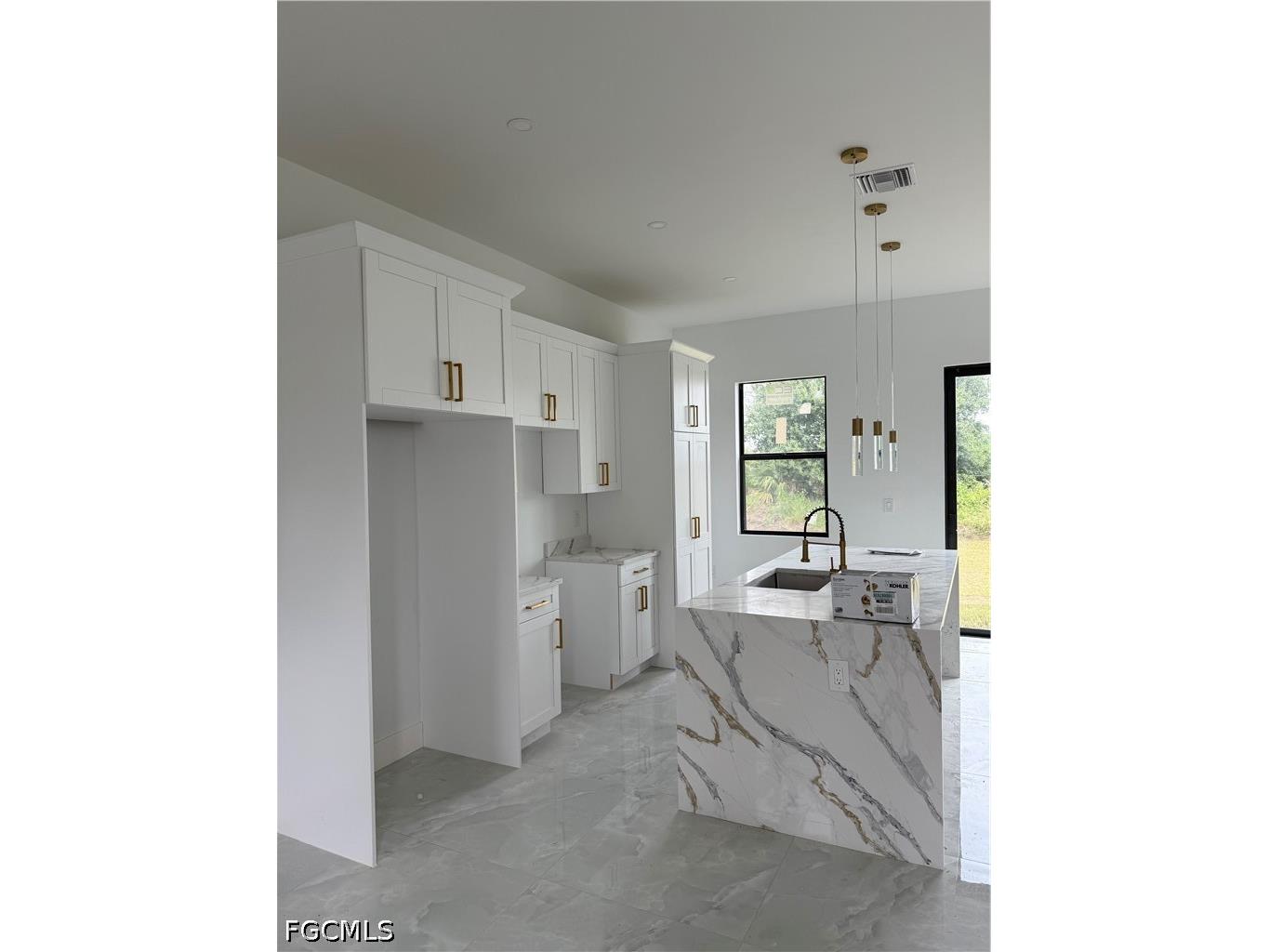 1400 E 11th Street Lehigh Acres FL 33972 2026024337 image1