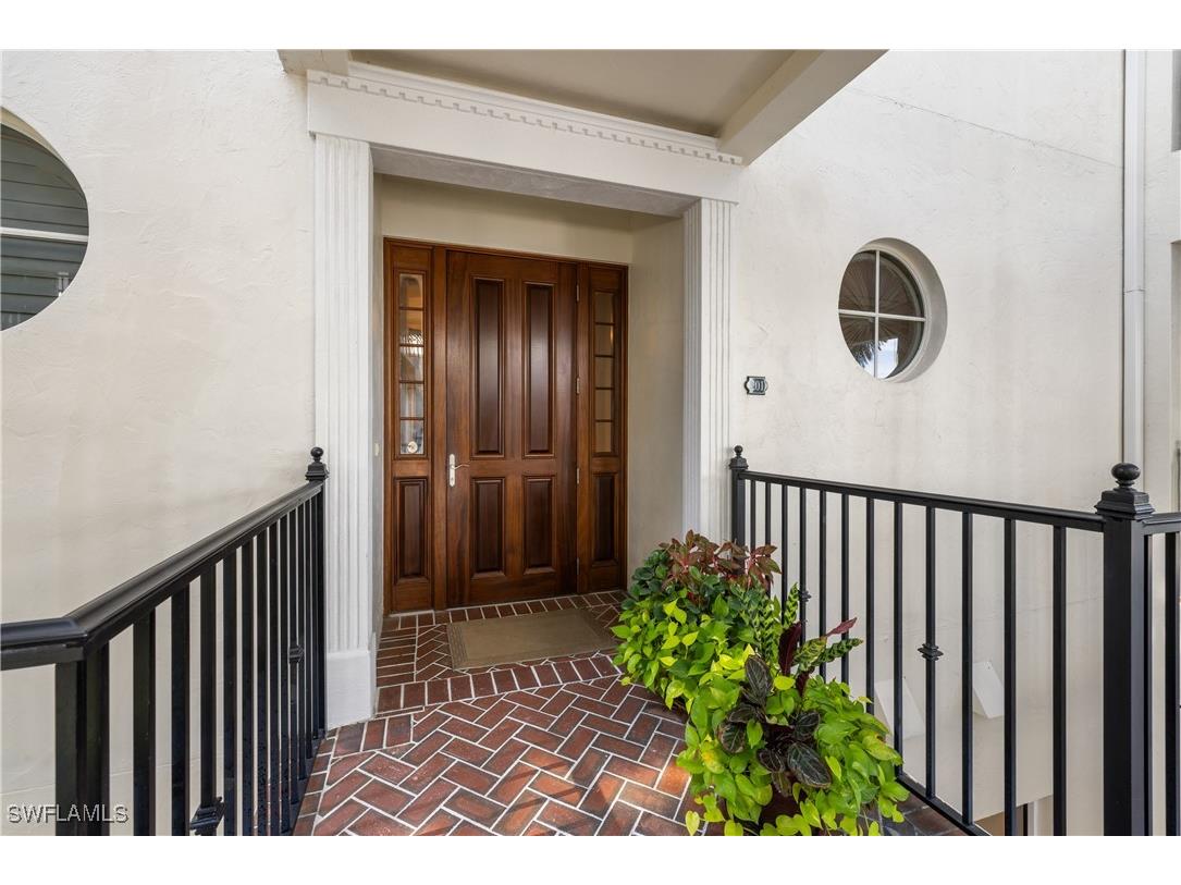 1400 Gulf Shore Boulevard N #201 Naples FL 34102 225082664 image36