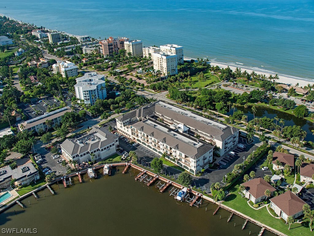 1400 Gulf Shore Boulevard N #211 Naples FL 34102 223051912 image1