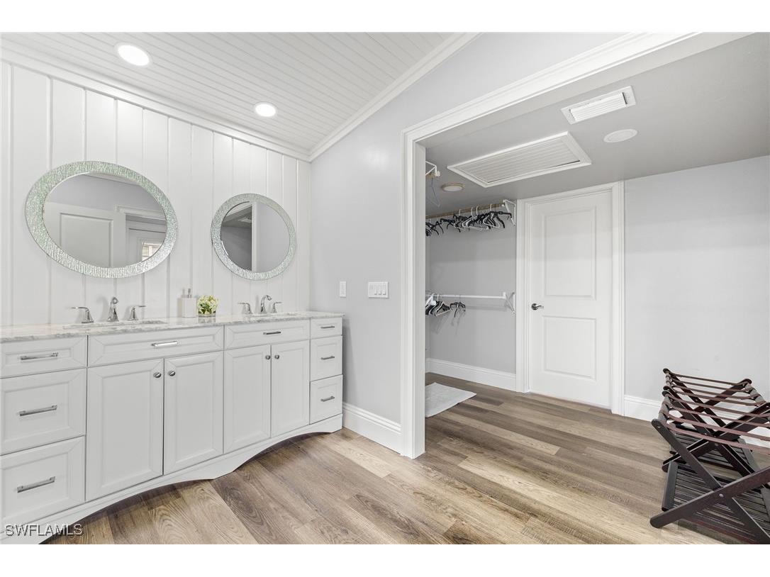 1400 Marlin Drive Naples FL 34102 225079783 image20