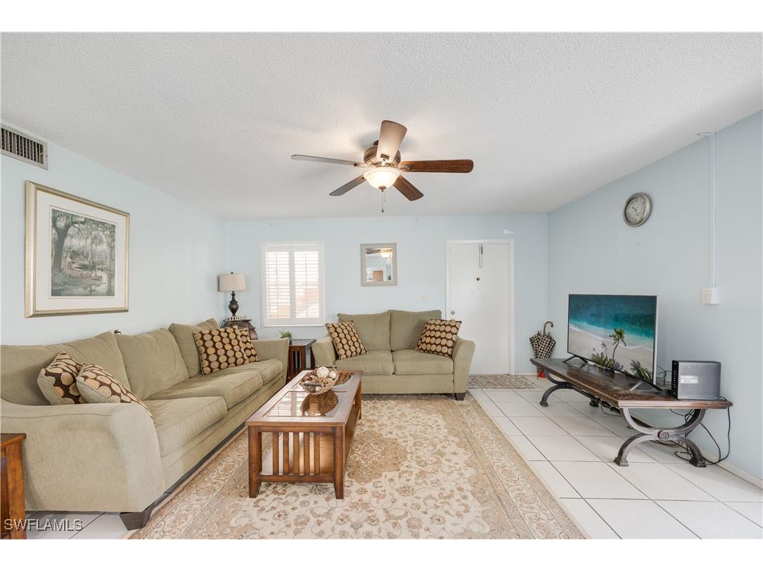 1400 Pompei Lane #43 Naples FL 34103 225066629 image6