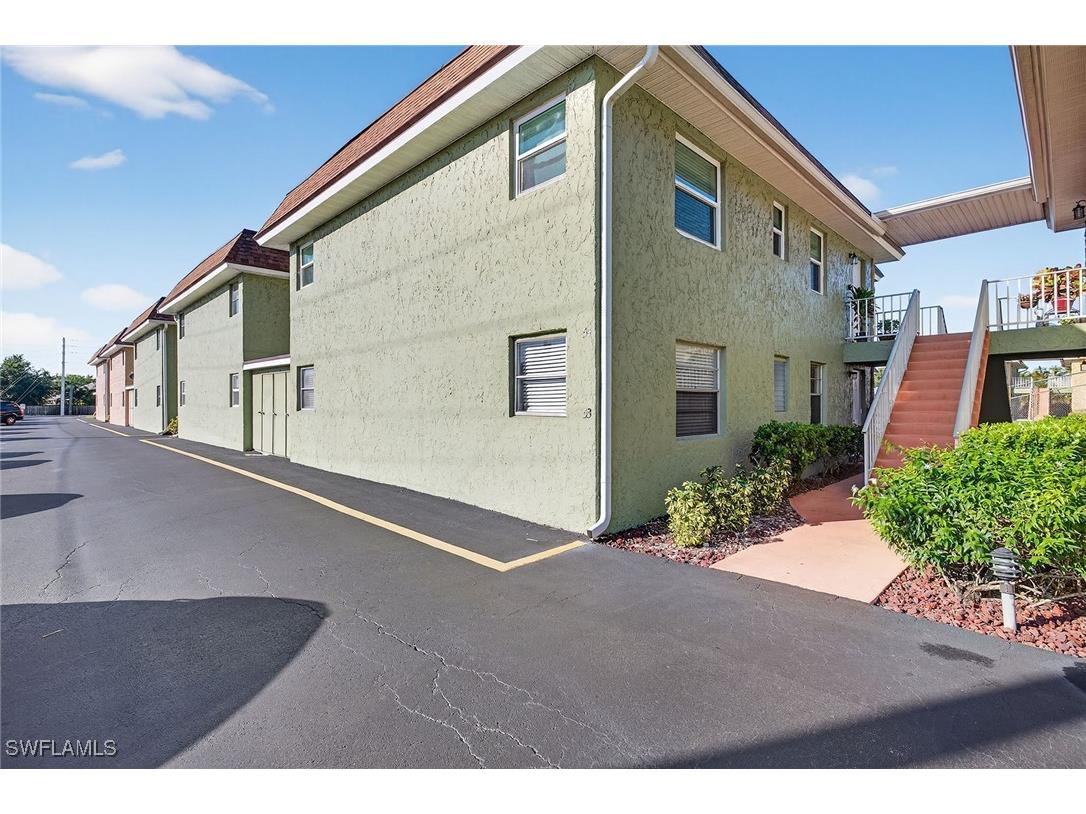 1400 Pompei Lane #53 Naples FL 34103 225076368 image2