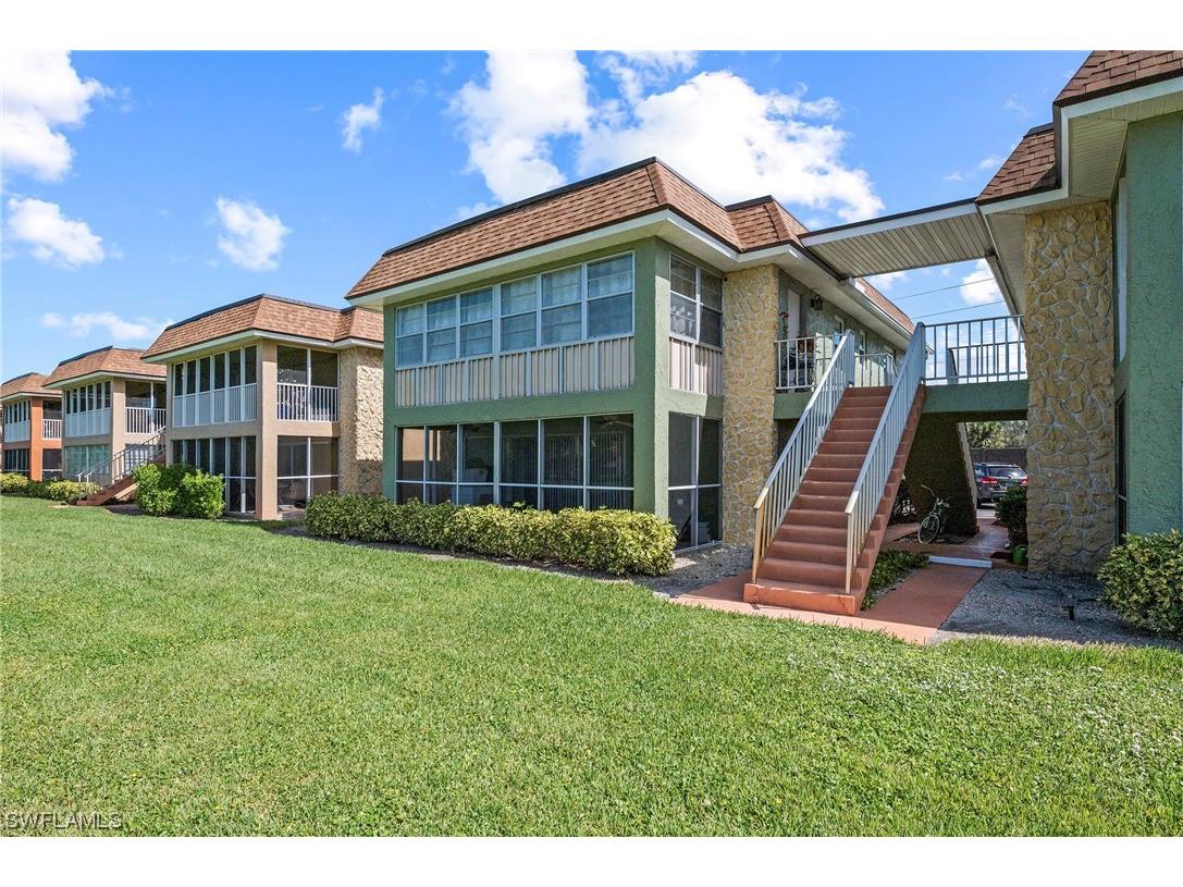 1400 Pompei Lane #55 Naples FL 34103 223079794 image1