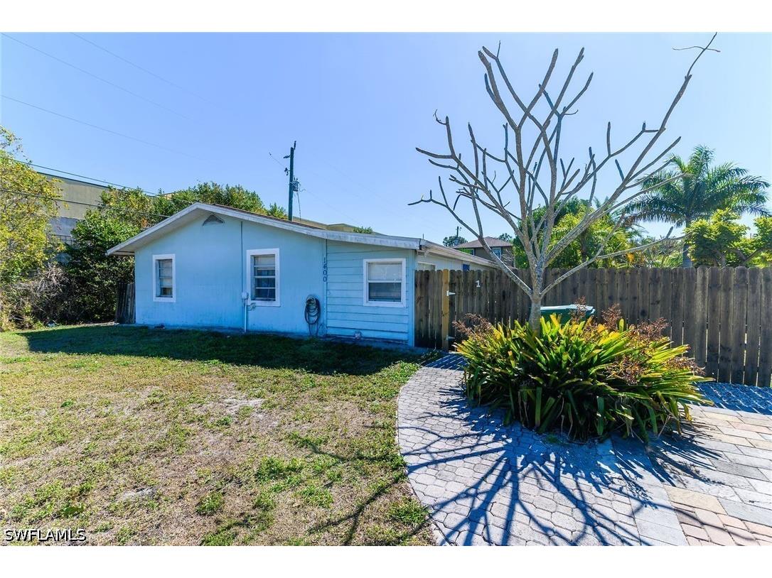 1400 Rosemary Lane Naples FL 34103 226015655 image4