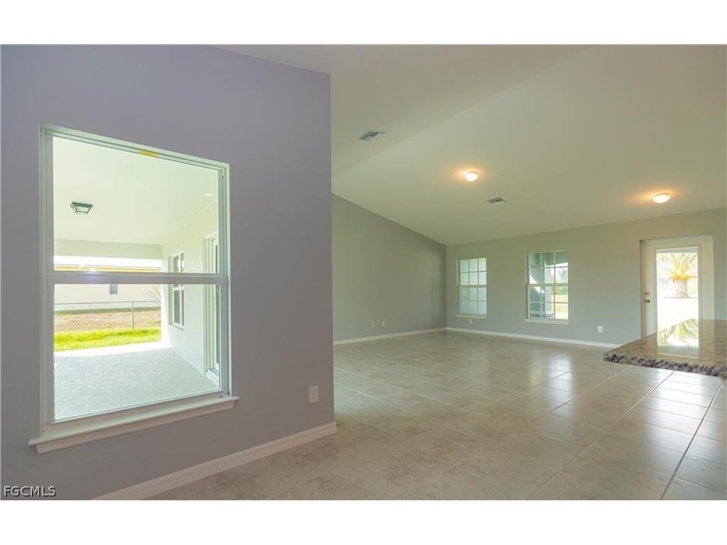1400 SW 1st Terrace Cape Coral FL 33991 2026012977 image5
