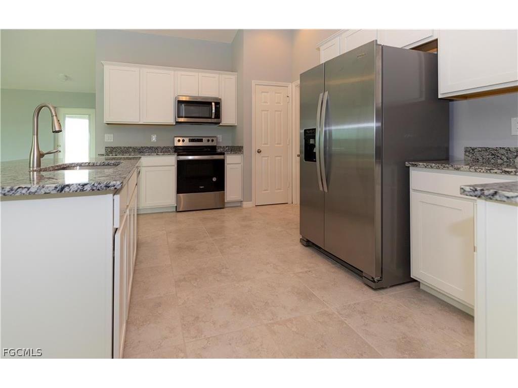 1400 SW 1st Terrace Cape Coral FL 33991 2026012977 image8