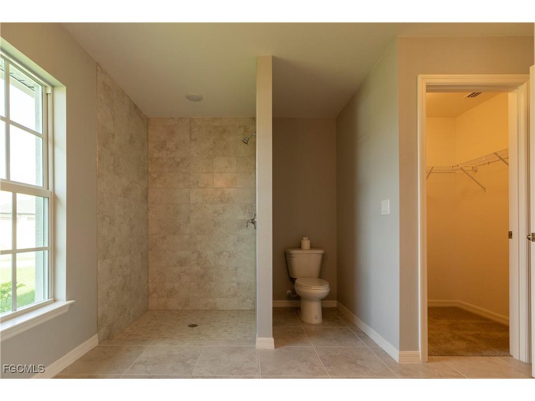 1400 SW 1st Terrace Cape Coral FL 33991 225057094 image13