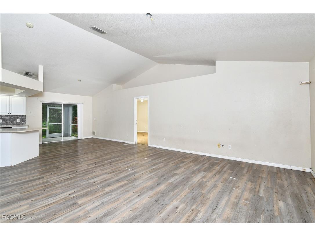 1400 Sunniland Boulevard Lehigh Acres FL 33971 2025014859 image7