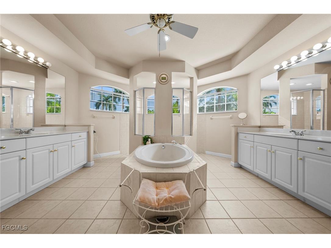 14000 Shimmering Lake Court Fort Myers FL 33907 2025022072 image2