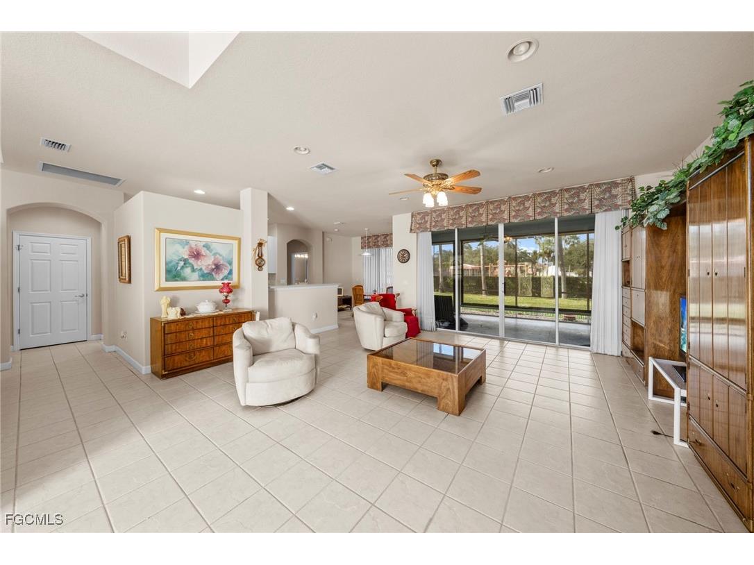14000 Shimmering Lake Court Fort Myers FL 33907 2025022072 image4