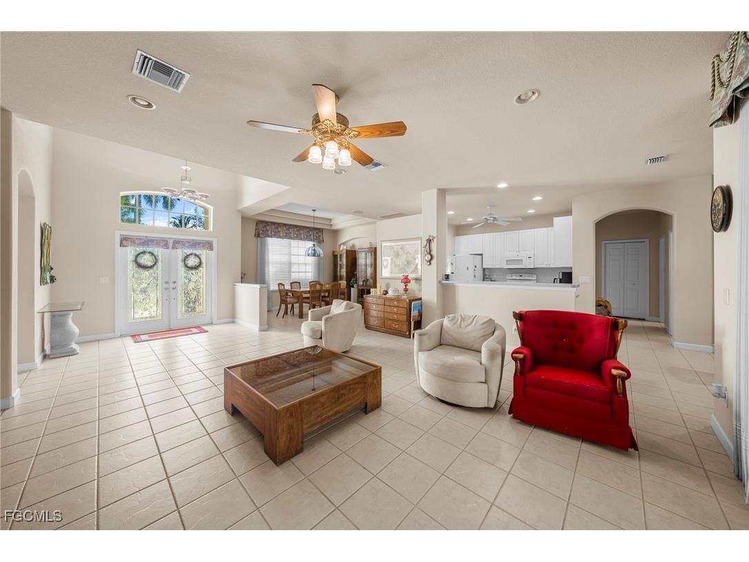 14000 Shimmering Lake Court Fort Myers FL 33907 2025022072 image5