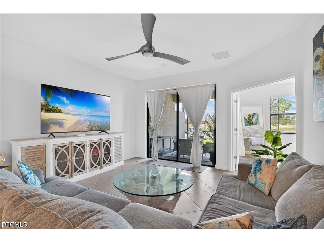 14001 Hunter Oak Drive Fort Myers FL 33913 2026024119 image4