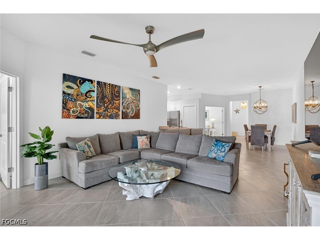 14001 Hunter Oak Drive Fort Myers FL 33913 2026024119 image5