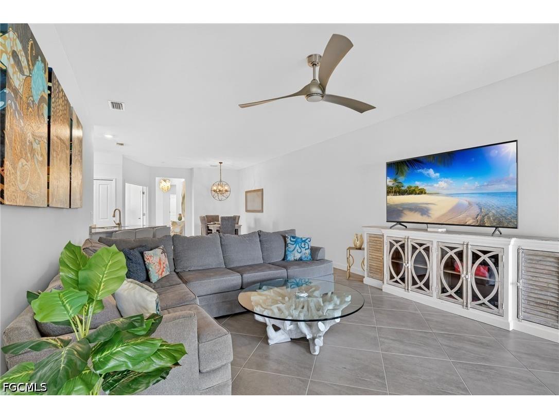 14001 Hunter Oak Drive Fort Myers FL 33913 2026024119 image6