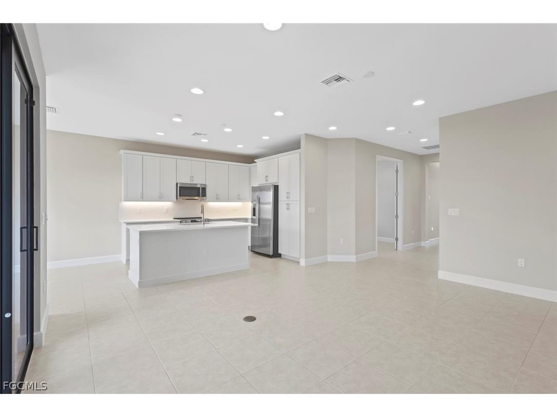 14005 Aldersgate Avenue Fort Myers FL 33905 2026010829 image5