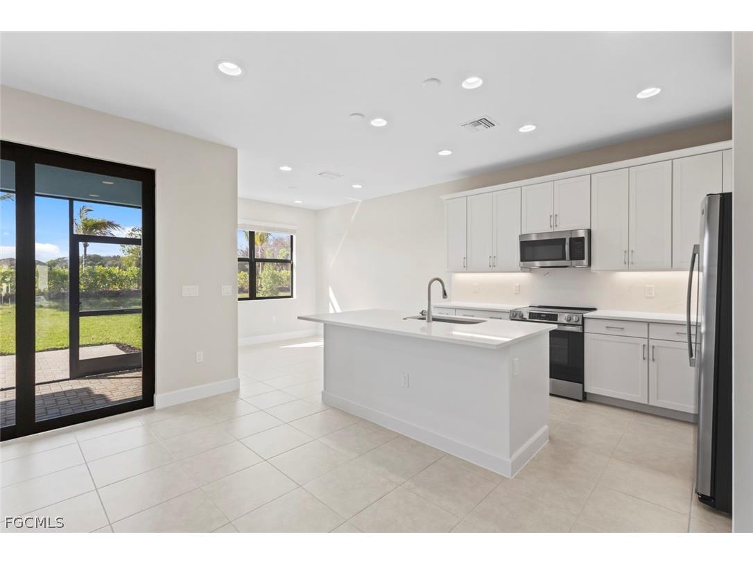 14005 Aldersgate Avenue Fort Myers FL 33905 2026010829 image7