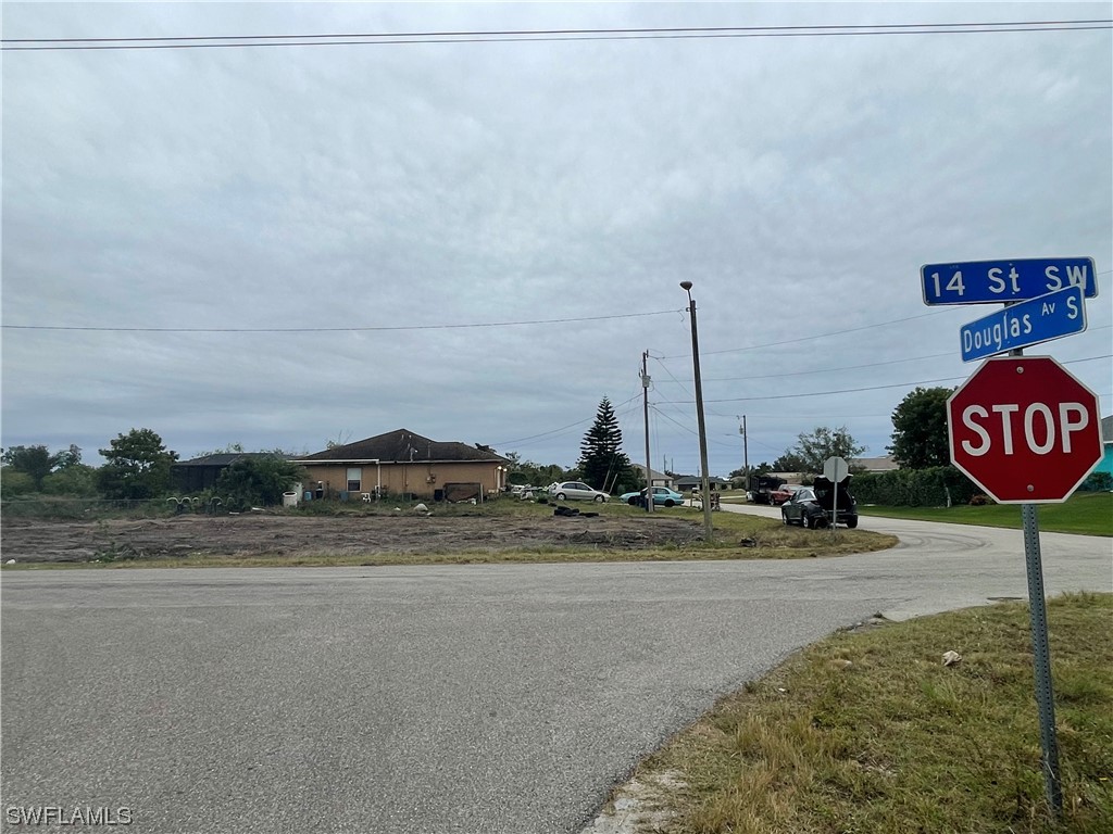 1401 Douglas Avenue S Lehigh Acres FL 33976 224009813 image1