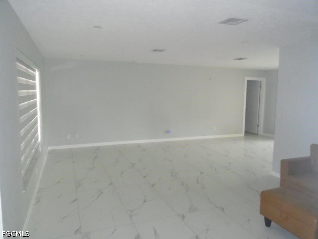 1401 Everest Parkway Cape Coral FL 33904 2026024548 image4