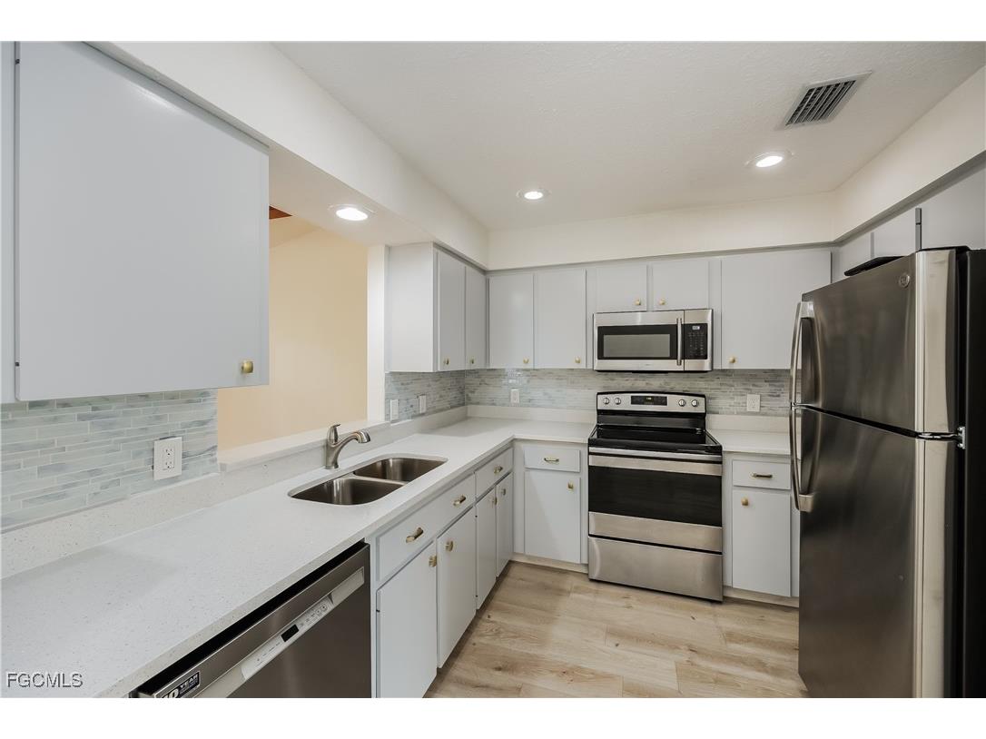 1401 Kirkwood Street North Port FL 34288 2025021201 image7