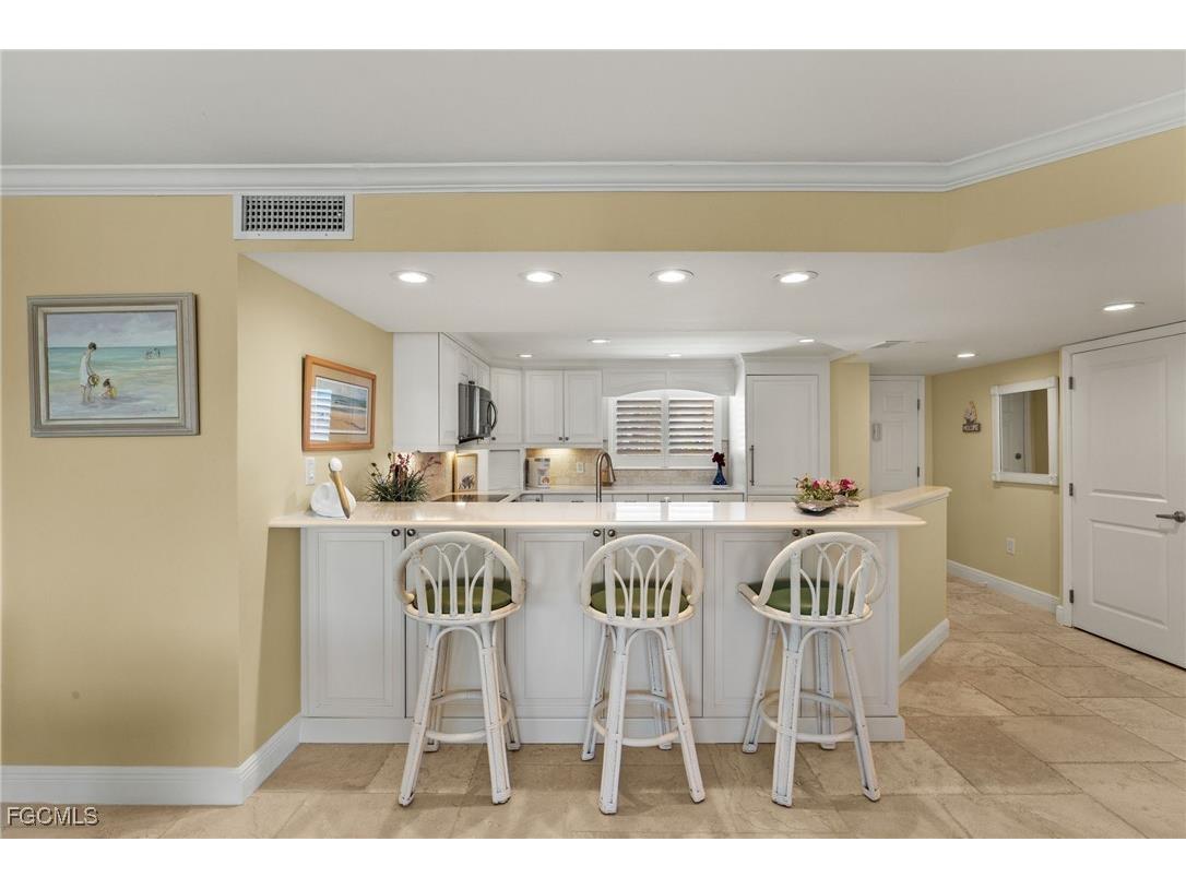 1401 Middle Gulf Drive #204T Sanibel FL 33957 2025017411 image12