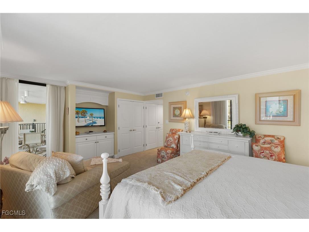 1401 Middle Gulf Drive #204T Sanibel FL 33957 2025017411 image19