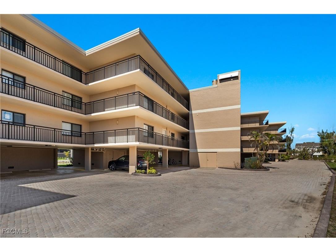 1401 Middle Gulf Drive #204T Sanibel FL 33957 2025017411 image29