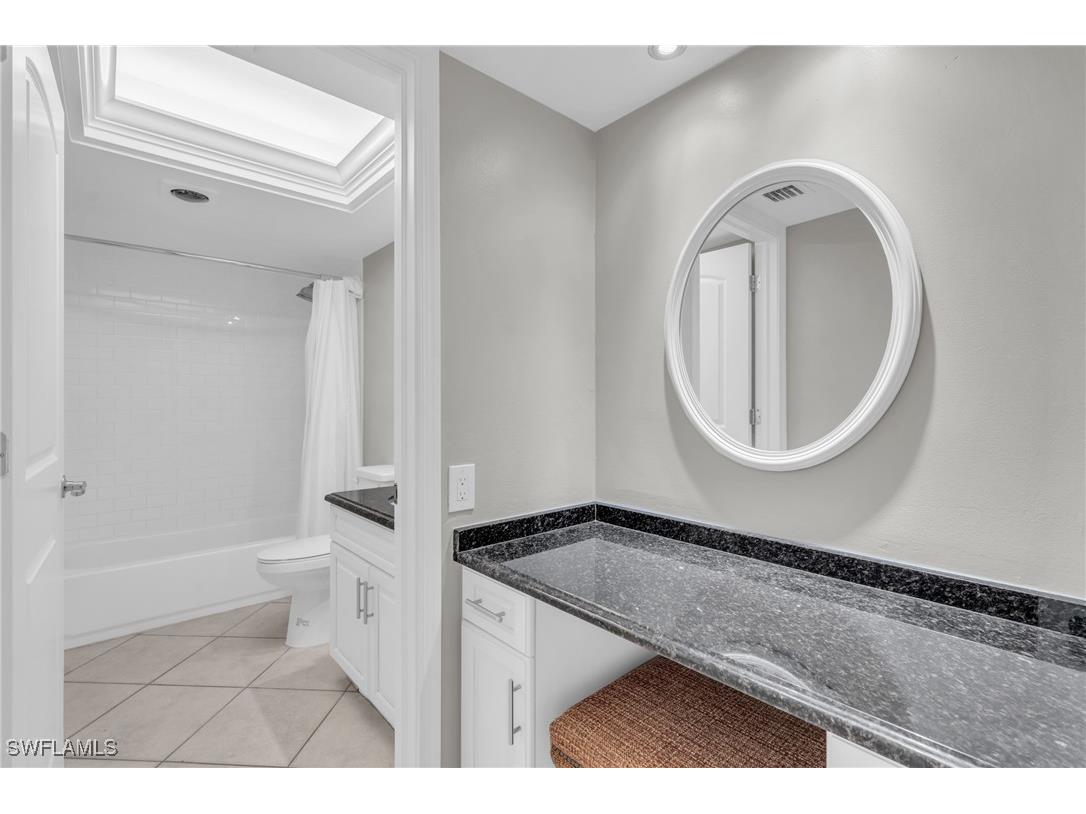 1401 Middle Gulf Drive #302L Sanibel FL 33957 225061839 image24