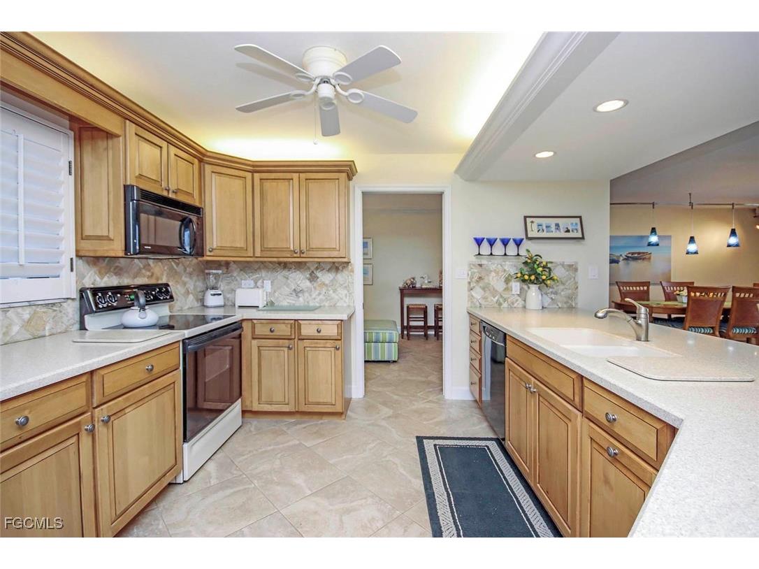 1401 Middle Gulf Drive #405R Sanibel FL 33957 2025022932 image7