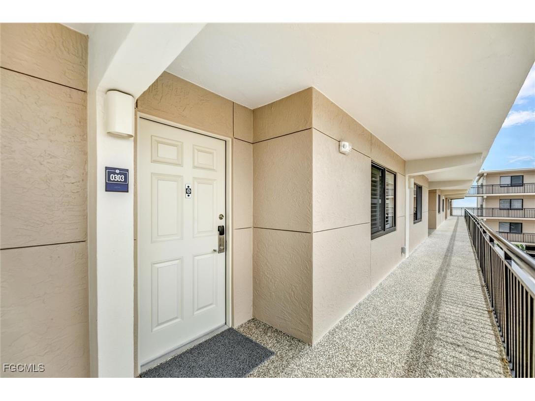 1401 Middle Gulf Drive #O303 Sanibel FL 33957 2026002756 image4